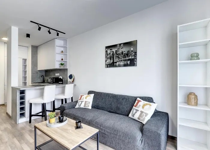 Star Stylish Flat In A Modern Neighborhood ברטיסלאבה