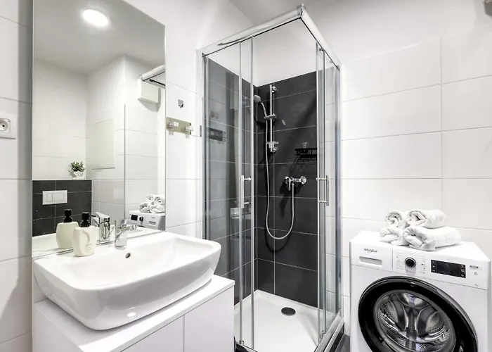 Star Stylish Flat In A Modern Neighborhood דירה