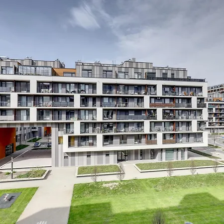 Star Stylish Flat In A Modern Neighborhood Братислава